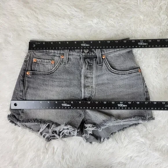 Levis 501 Original High Rise Grey Denim Cut Off Shorts Size W25 Button Fly - Picture 2 of 8